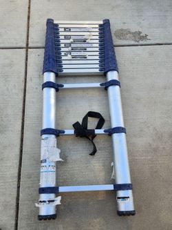 Xtend-climb Telescoping Extension Ladder 15.5ft