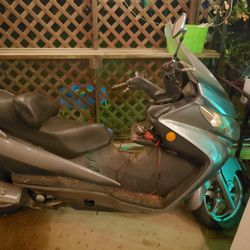 2006 Suzuki Burgman 400