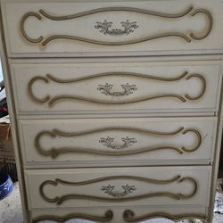 Huge Lot Of Furniture 