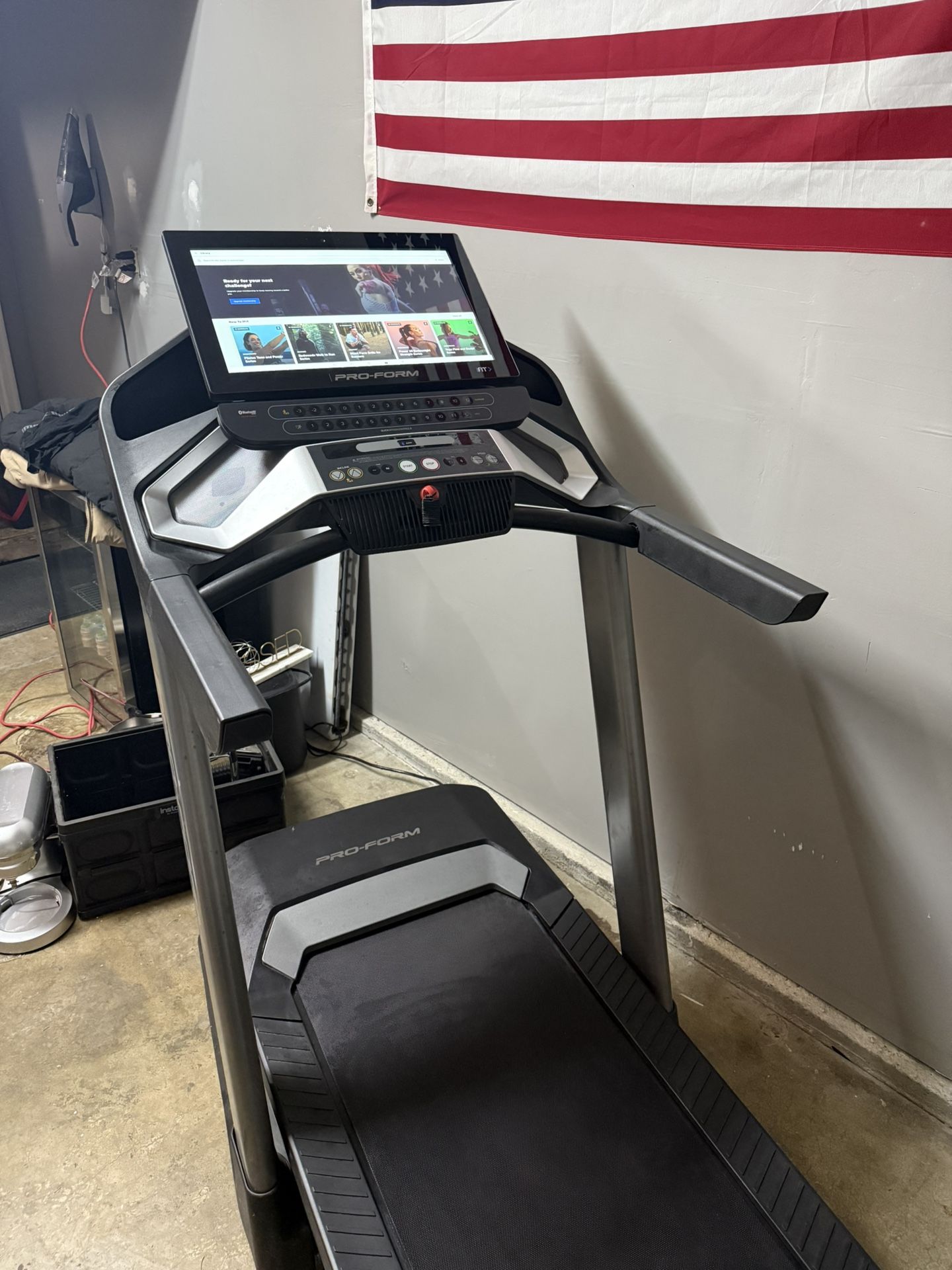 Pro-form Treadmill Pro 9000
