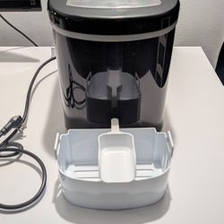 Frigidaire Ice Maker