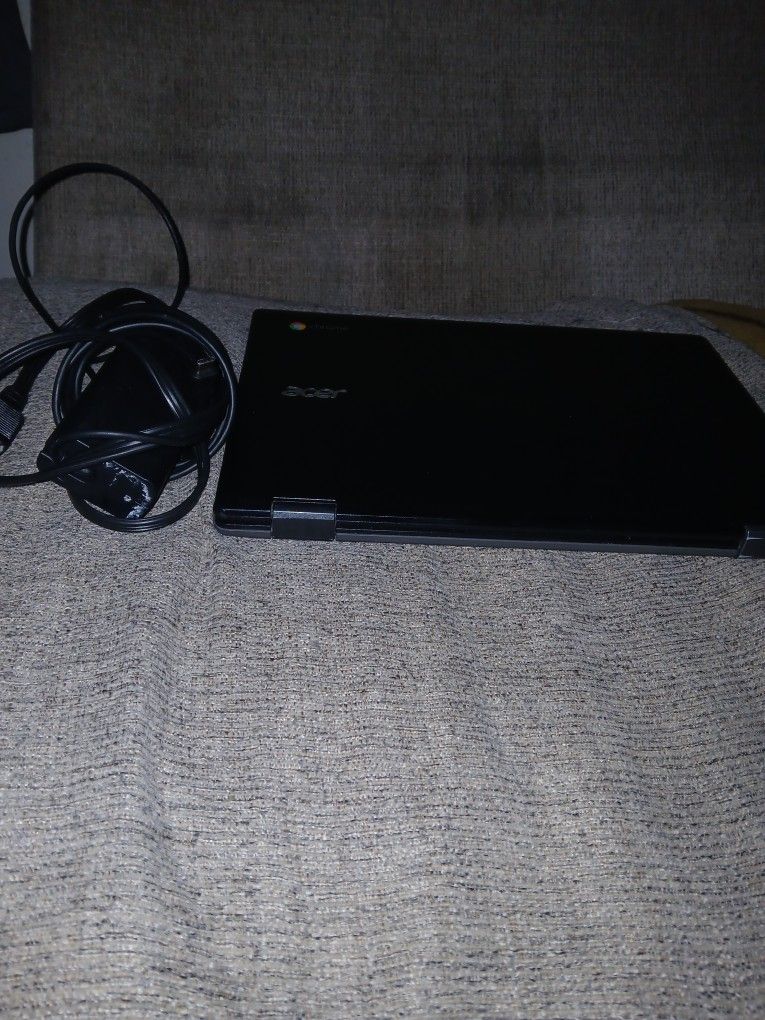 Chromebook Ace Charger