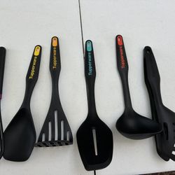 Tupperware New Set Utensils 