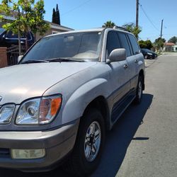 1999 Lexus LX