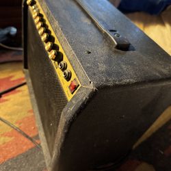 LYX  PRO-40 Guitar Amp 