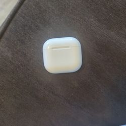 Airpods 4 *Left Airpod Missing 