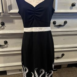 Sourpuss XL  Pin Up Dress