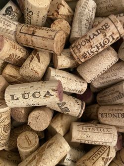 One Bag Of Wine Corks 200 Count