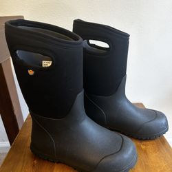 Youth/Kids Insulated Rain Boots (size 1Y)
