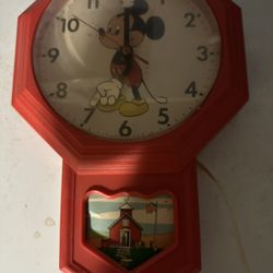 Old 1974 Antique Mickey Mouse Clock Rare 