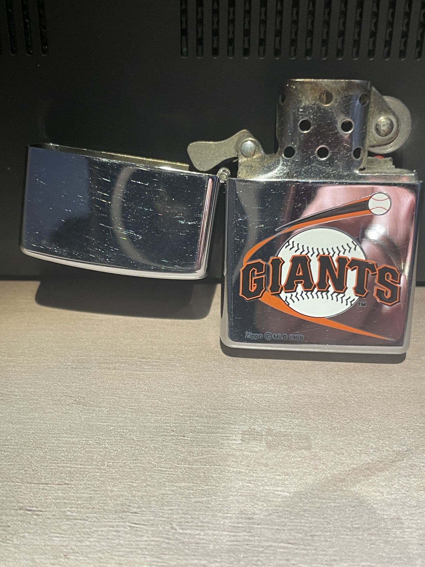 Zippo Lighter W/ SF Giants Logo