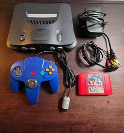 Nintendo 64 N64 Video Game Console w/  1 Controller, 1 Game, All Cords
