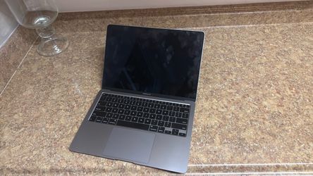 MacBook Air 13in 2020 model
