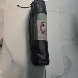 Green Yoga Mat – Brand New