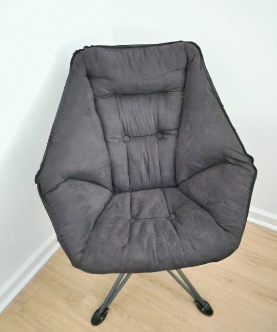 Cozy Black Living Room/ Office Chair Swivel Seating