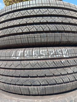 Vendo 2 Llantas Usadas LT 265 75 16 99 devida