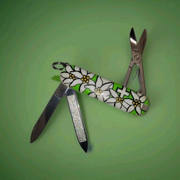Victorinox Classic Edelweiss Green Swiss Army Knife 58mm SAK