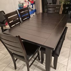 6 Seater Table