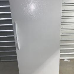 Frigidaire Stand Up Freezer