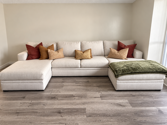 Living Spaces Anacapa Natural Ivory Sectional w/ Double Chaise