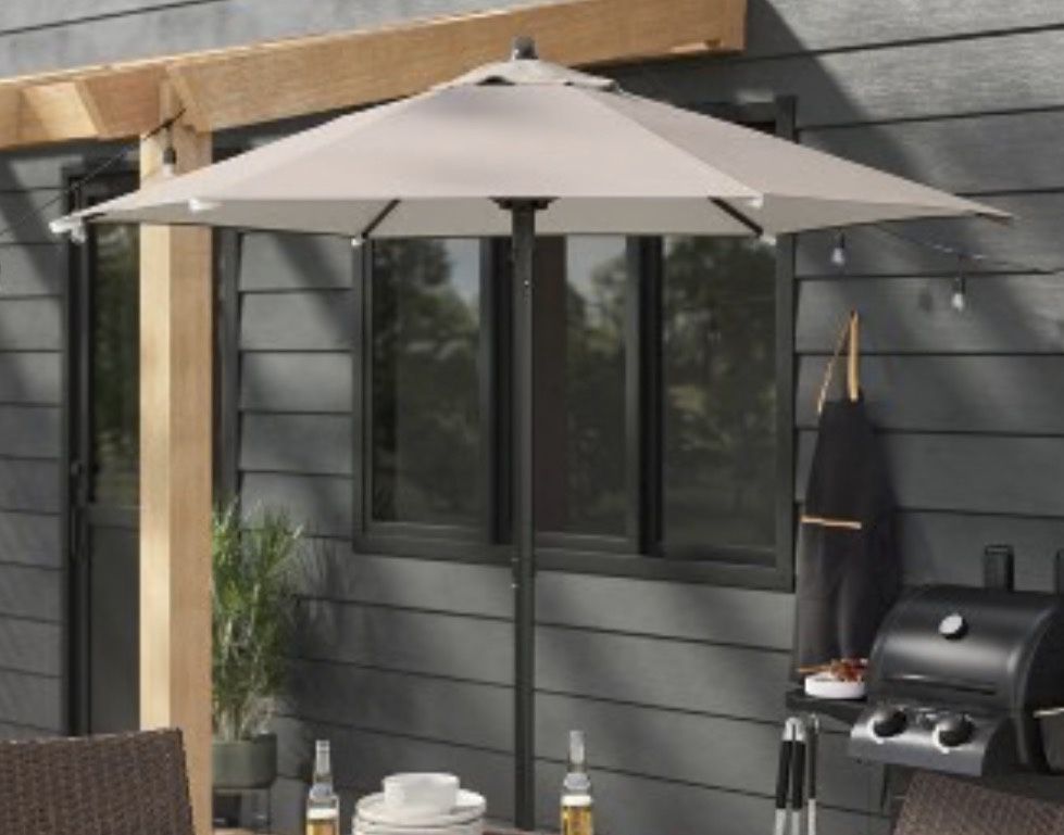 Outdoor/ Patio Umbrella /Umbrella Base