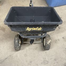 Agrifab Fertilizer Spreader For Fertilizer Or Seed
