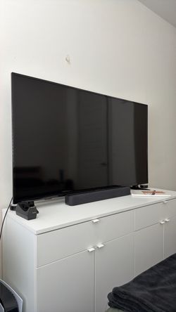 INSIGNIA 58 INCH Fire TV 4k With Wall Mount