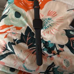 Apple Watch Series 4