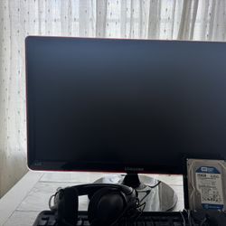 Gaming PC Monitor And Accessories 