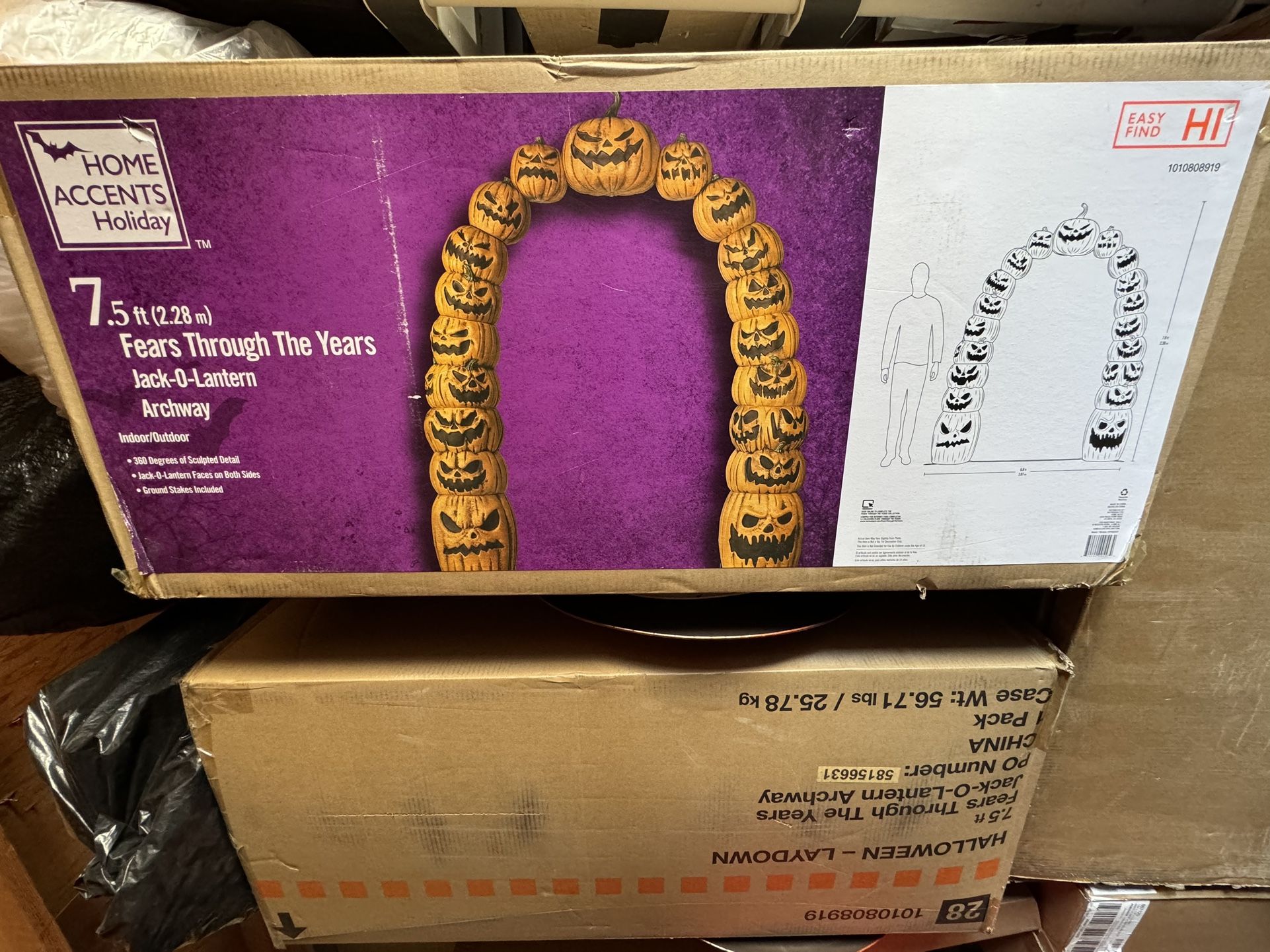 New Halloween Pumpkin ๐ Arch!