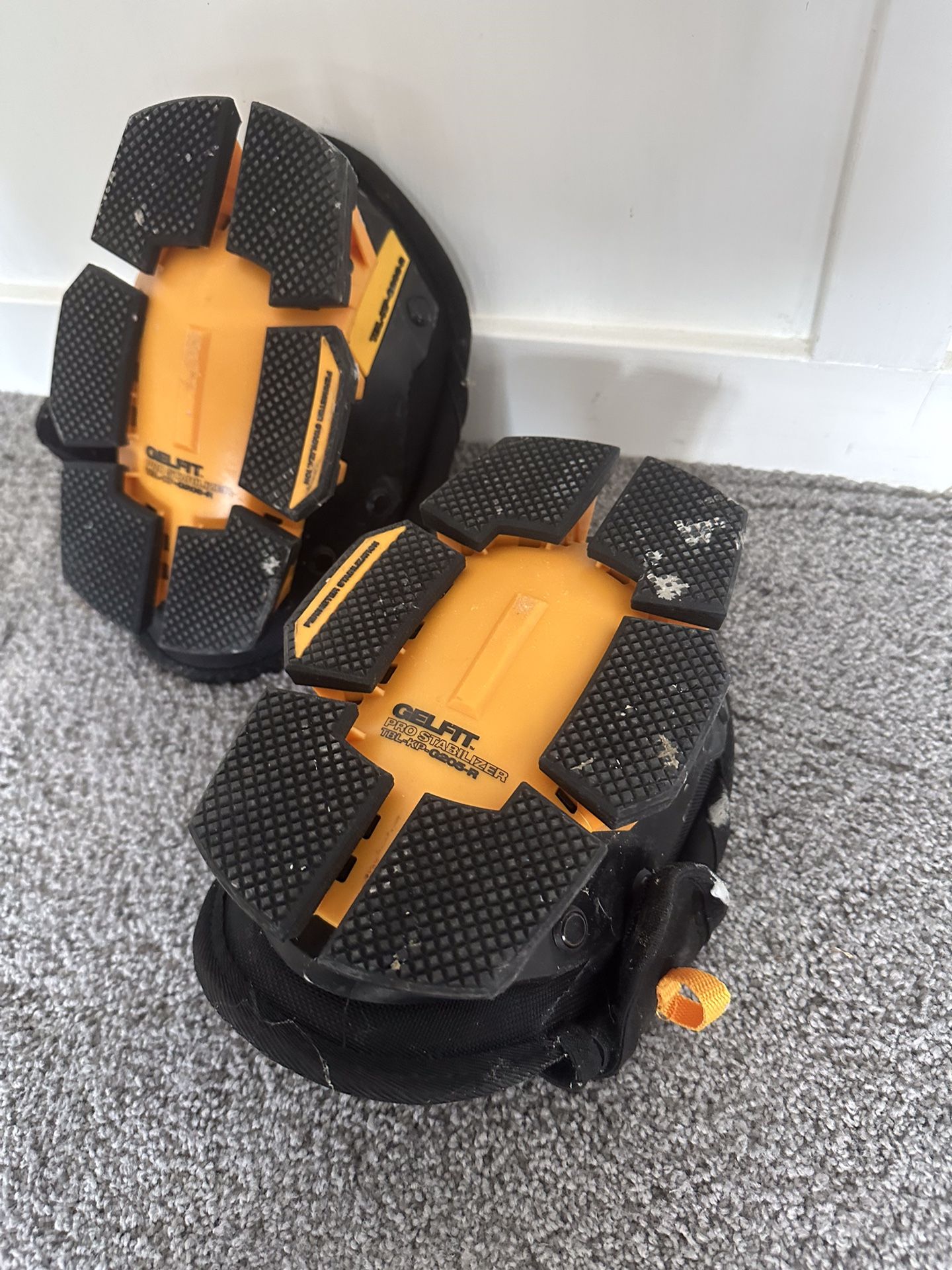 Toughbuilt GelFit stabilizer Knee pads