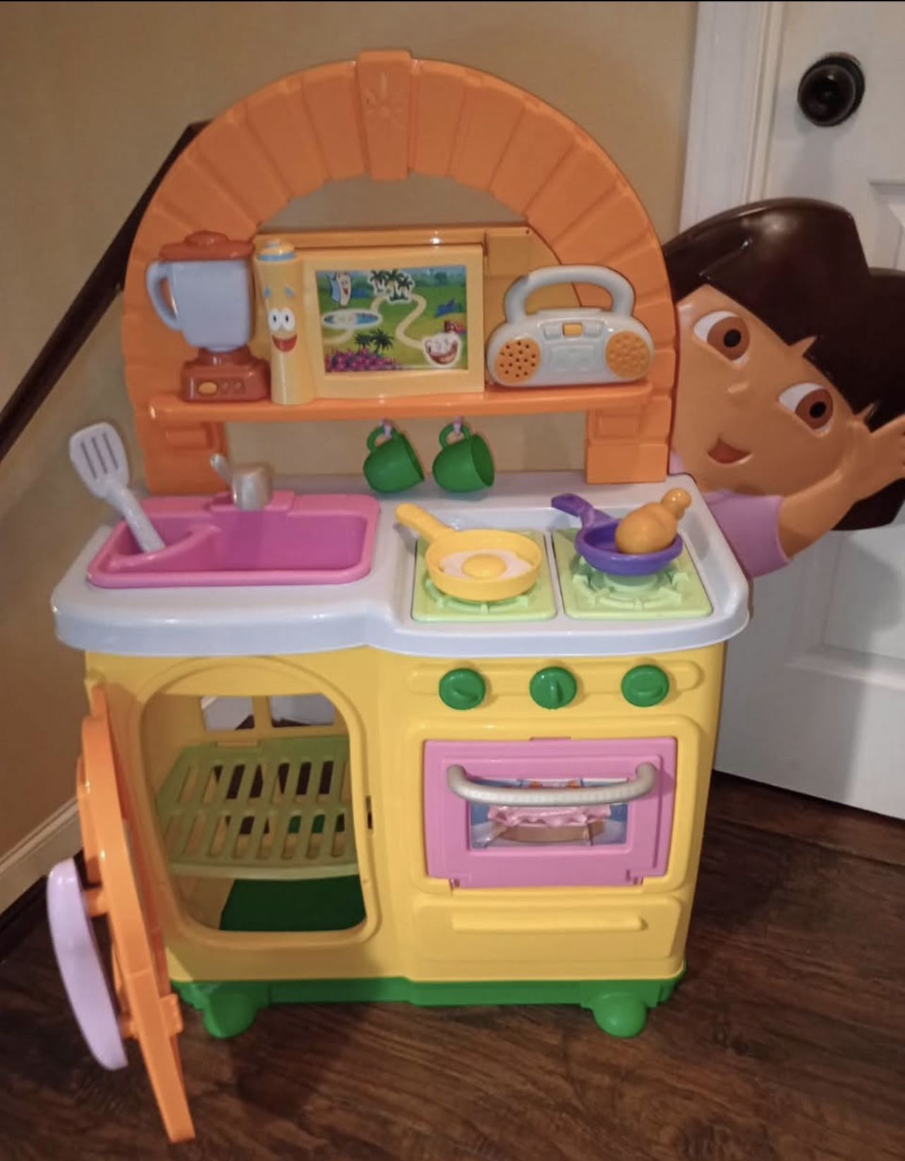 Vintage Dora Talking Kitchen