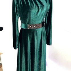 Green Valvet Prom Dress 