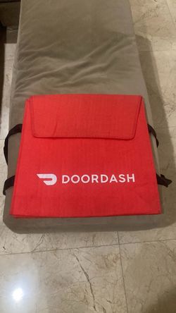 Door dash pizza delivery bag