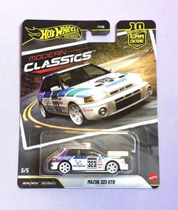Hot Wheels Car Culture Modern Classic Mazda 323 GTR