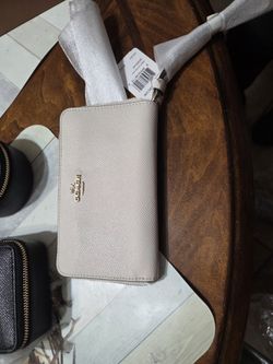 Authentic Coach Wallet