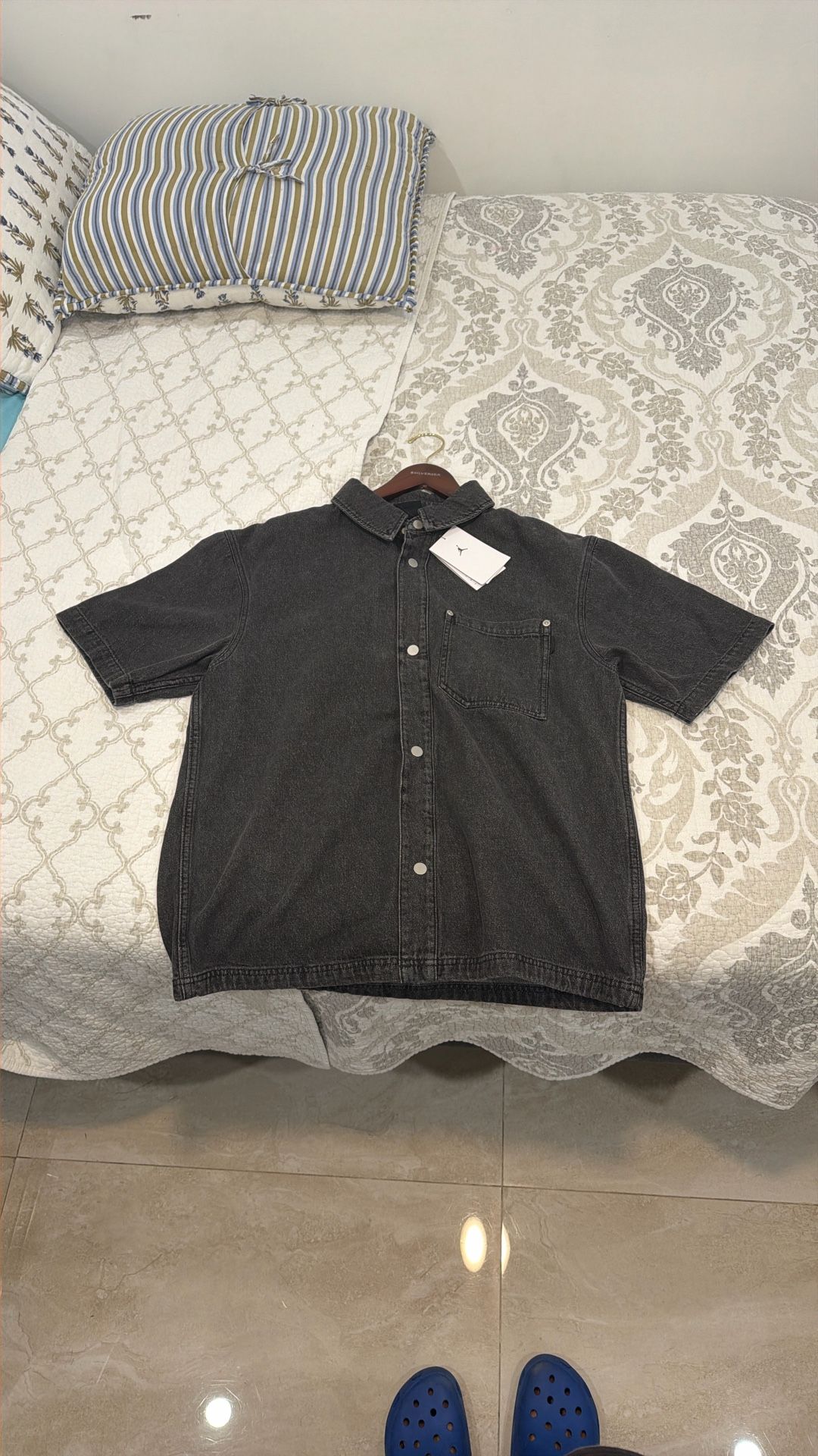 air jordan denim shirt 'washed black mens   Medium