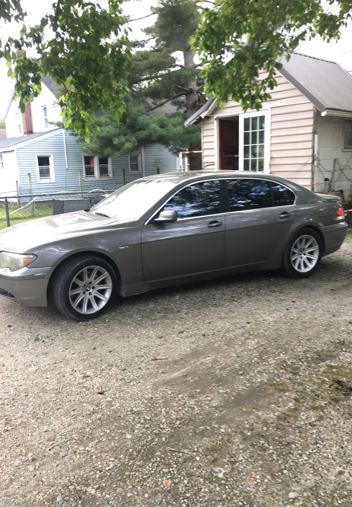 2004 BMW 7 Series