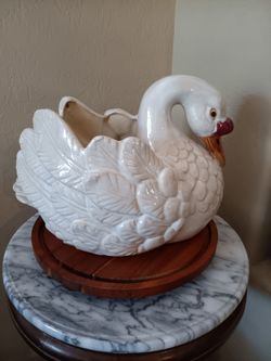 Vintage Large Ceramic Swan Planter 13" Wide 9" Tall No Chips or Cracks