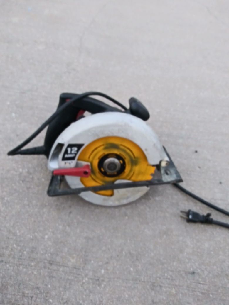 Circular saw