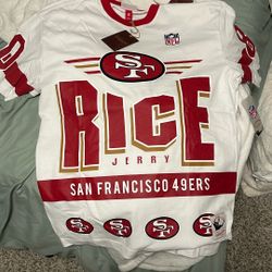 49ers Tshirt. Sz Medium-Lg. Mitchell And Ness. 40.00