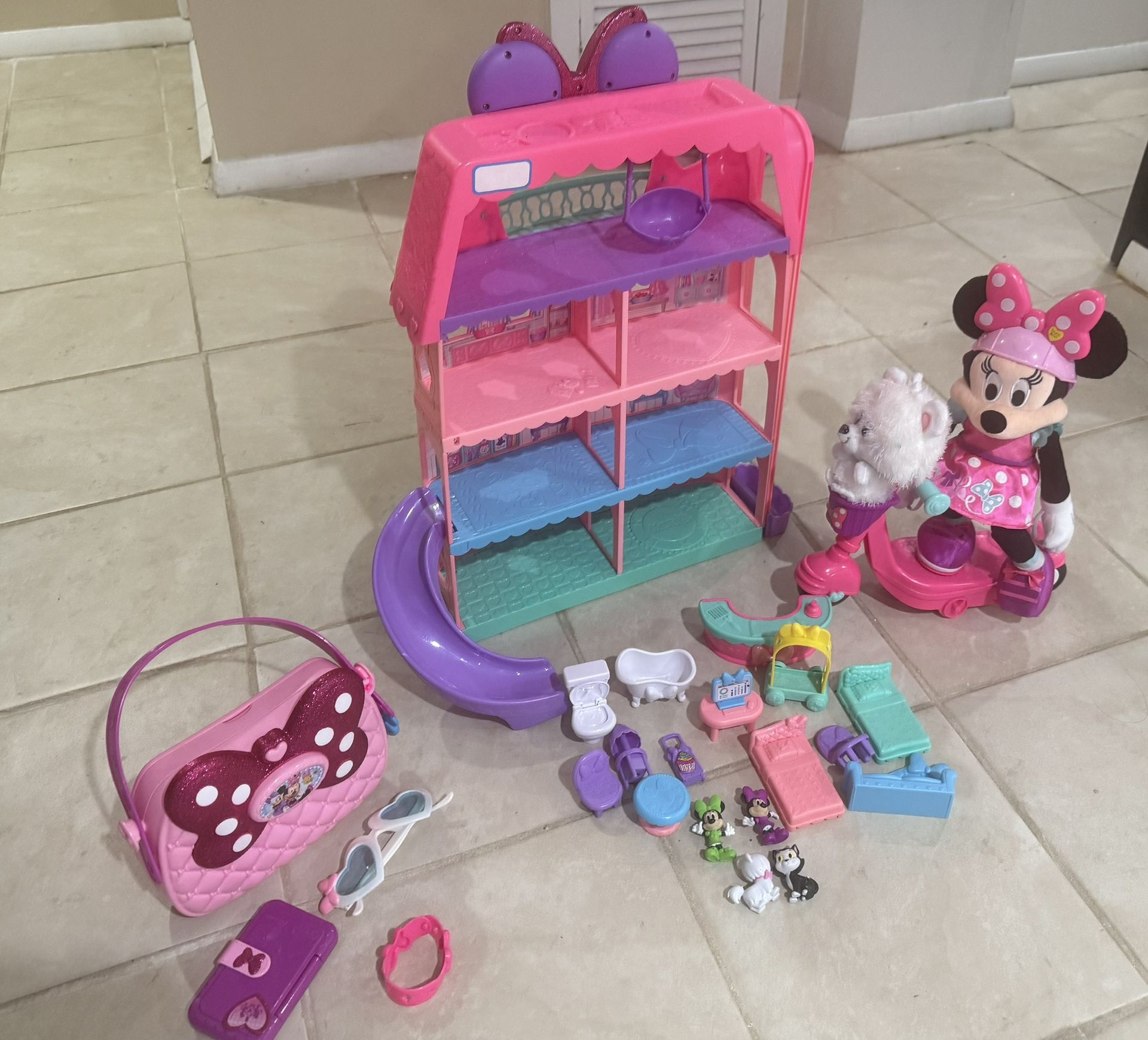 Minnie Mouse Toys