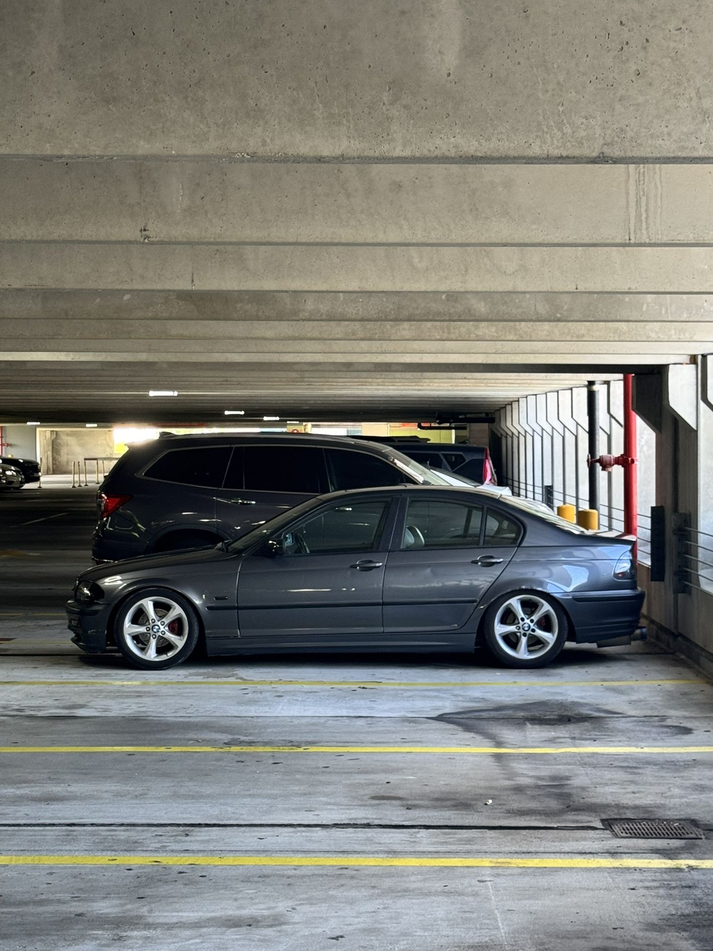 2000 BMW 323i
