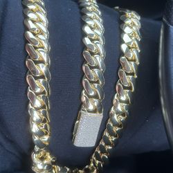 Chain And Bracelet Plated 350$