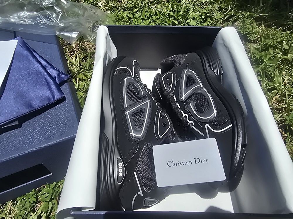 Dior B30 Black
