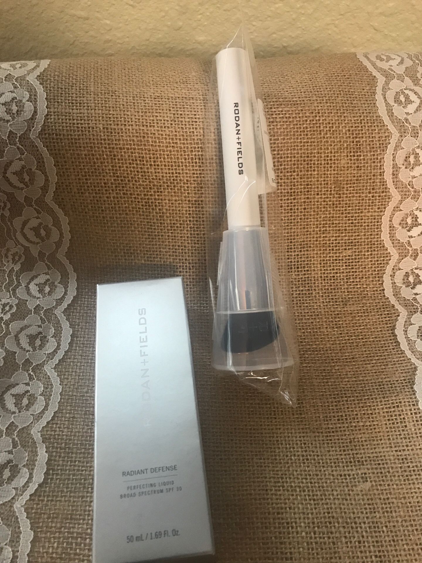 Rodan and Fields Radiant Defense Sand, Brush included. New