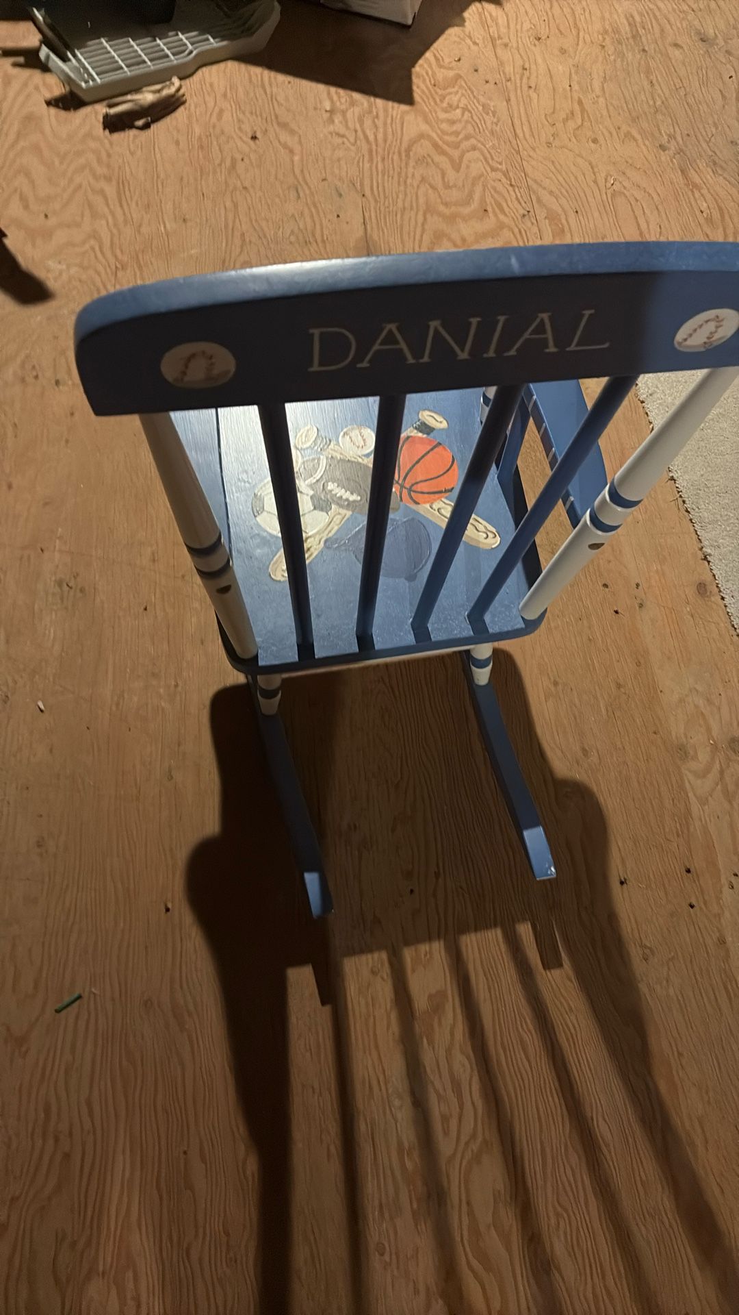 DANIAL Little Kids Chair 10 And Under