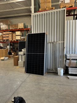 Residential solar panels LG 390 W brand new