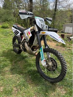 2016 Husqvarna TE 300 STREET LEGAL