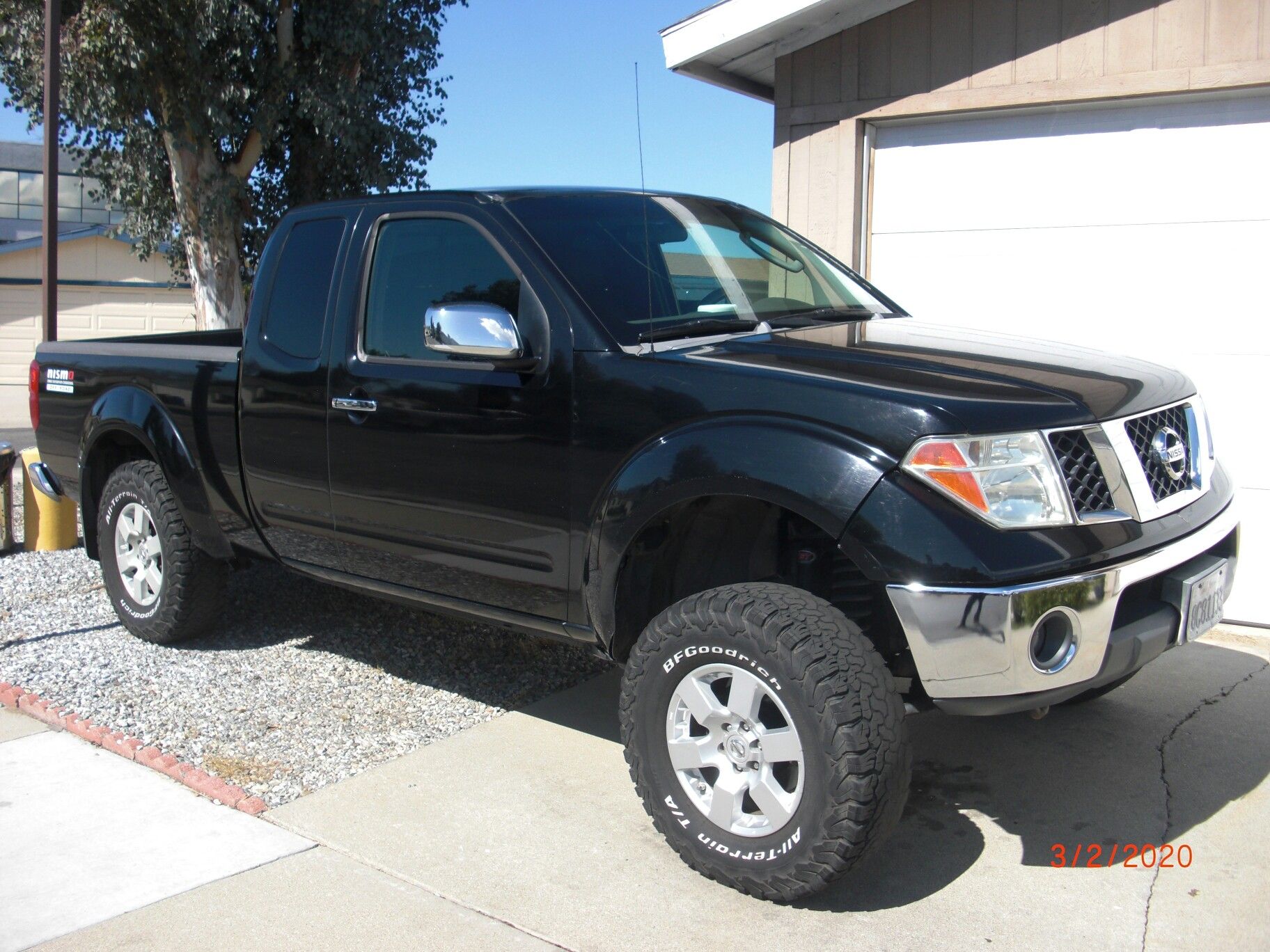 06 Nissan Frontier